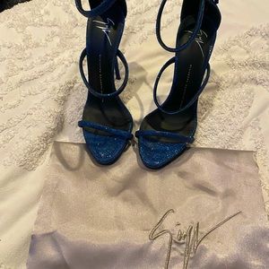 Like- New Giuseppe Zanotti Sandals